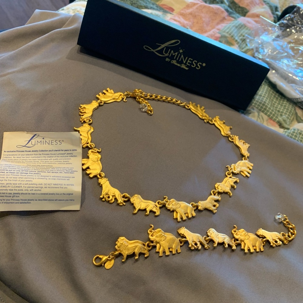 Vintage 1990s Luminess for Princess House ZOO Parade Necklace and Bracelet